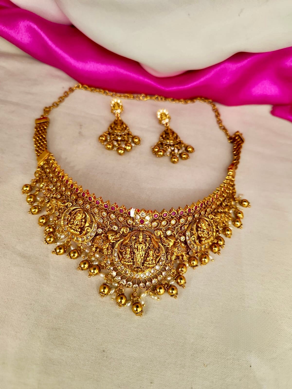 Lakshmi Choker Set With Earrings