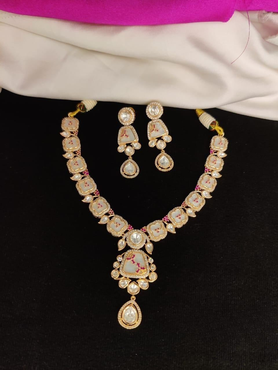 Carving Stone Kundan necklace Set