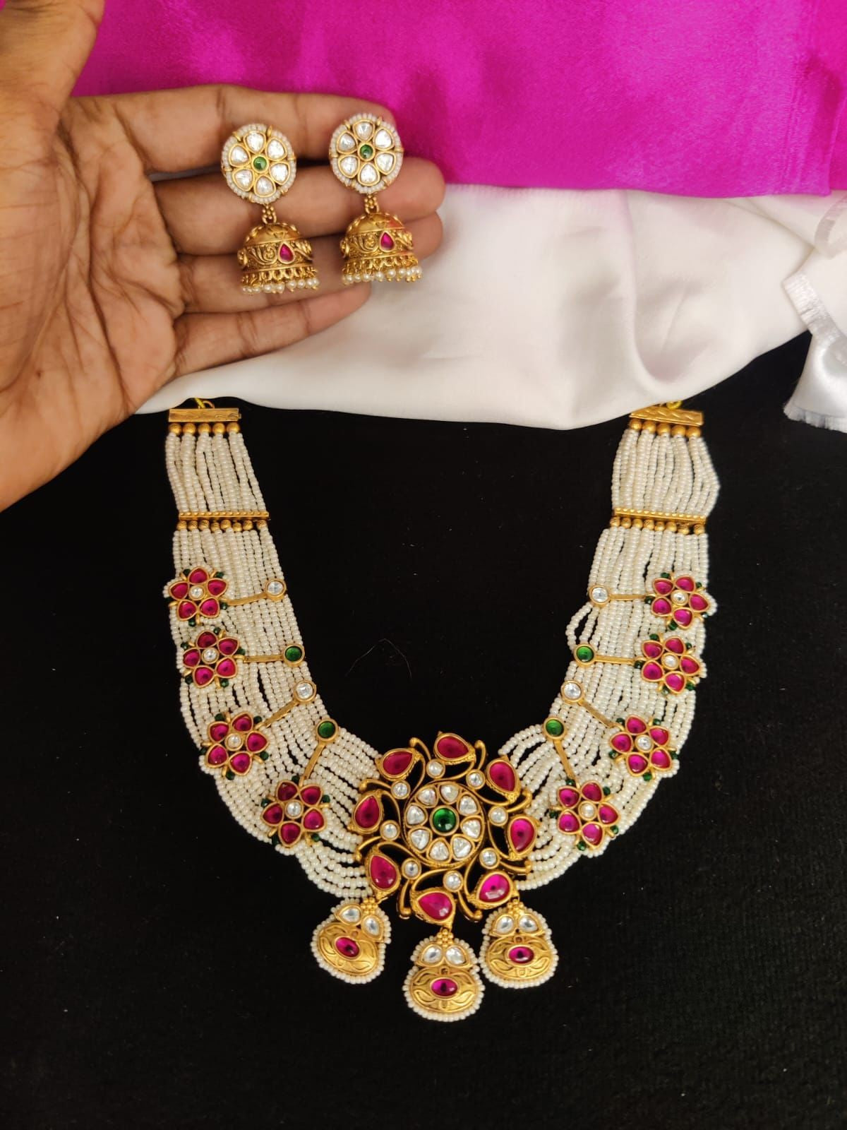Trendy pearl Necklace Set - Jadau Kundan