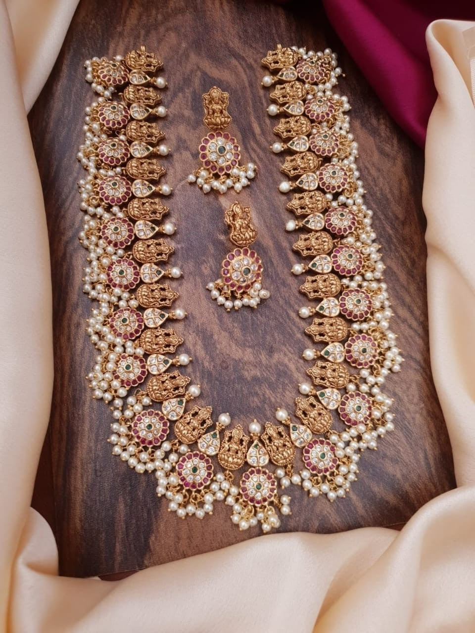 Guttapusalu Kasu design long necklace set