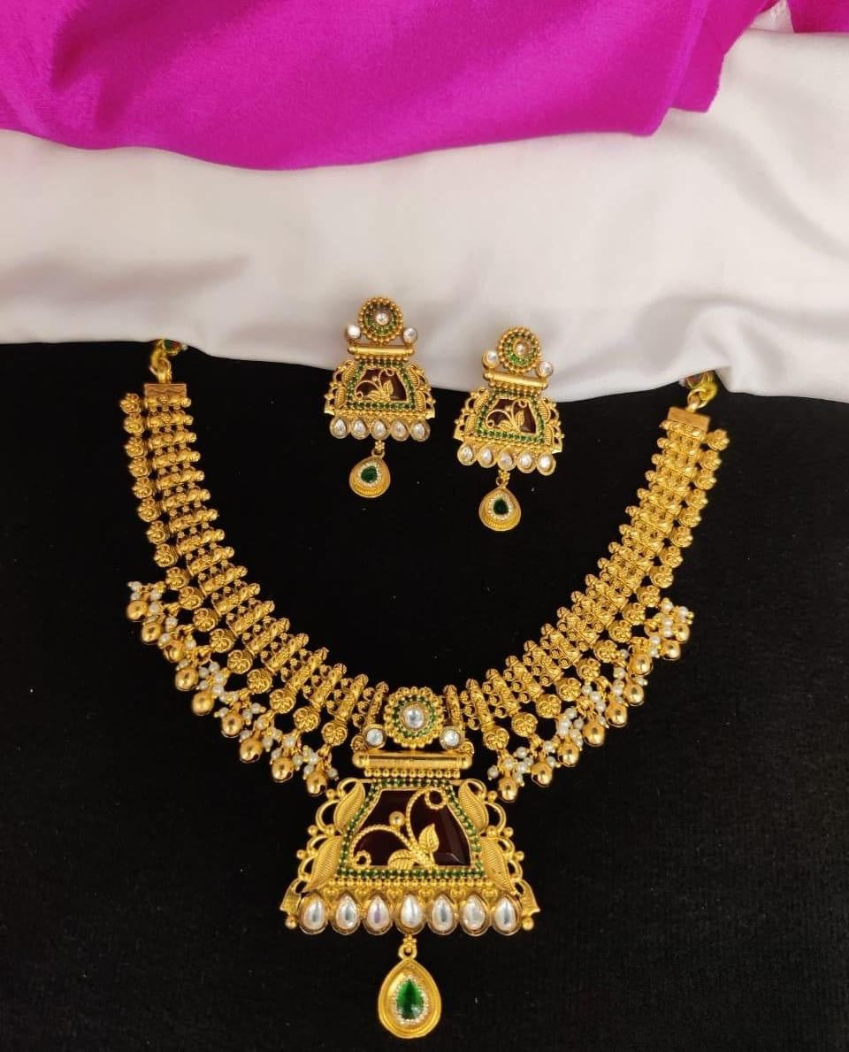 Traditional Gold necklace set - Carving Stone Work
