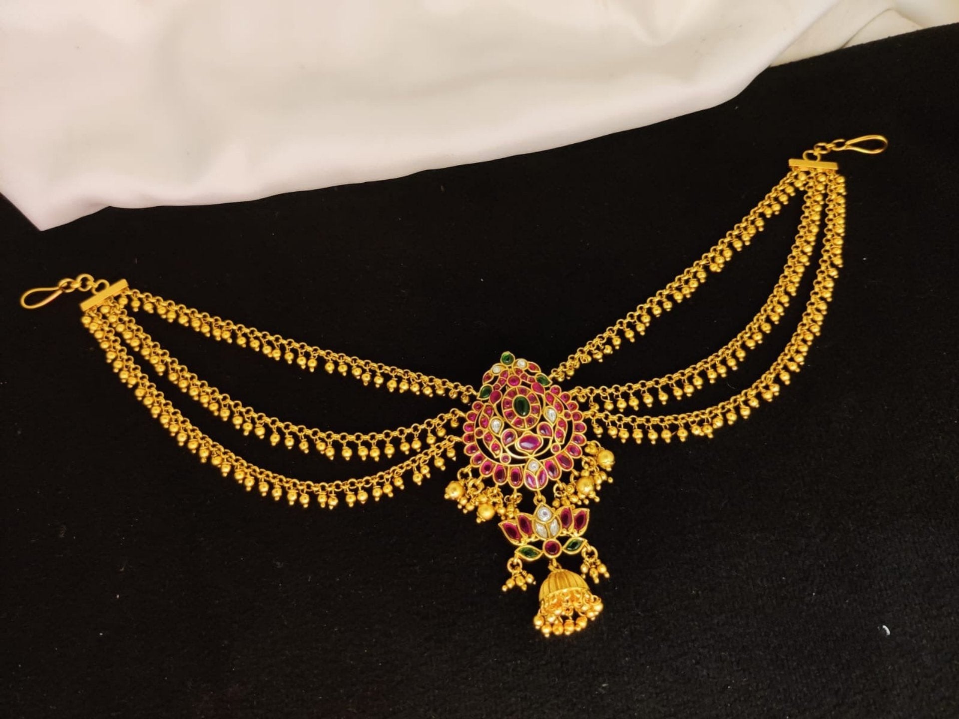 Jada Billa /Hair Accessory Gold Beads Lotus Design Pendant