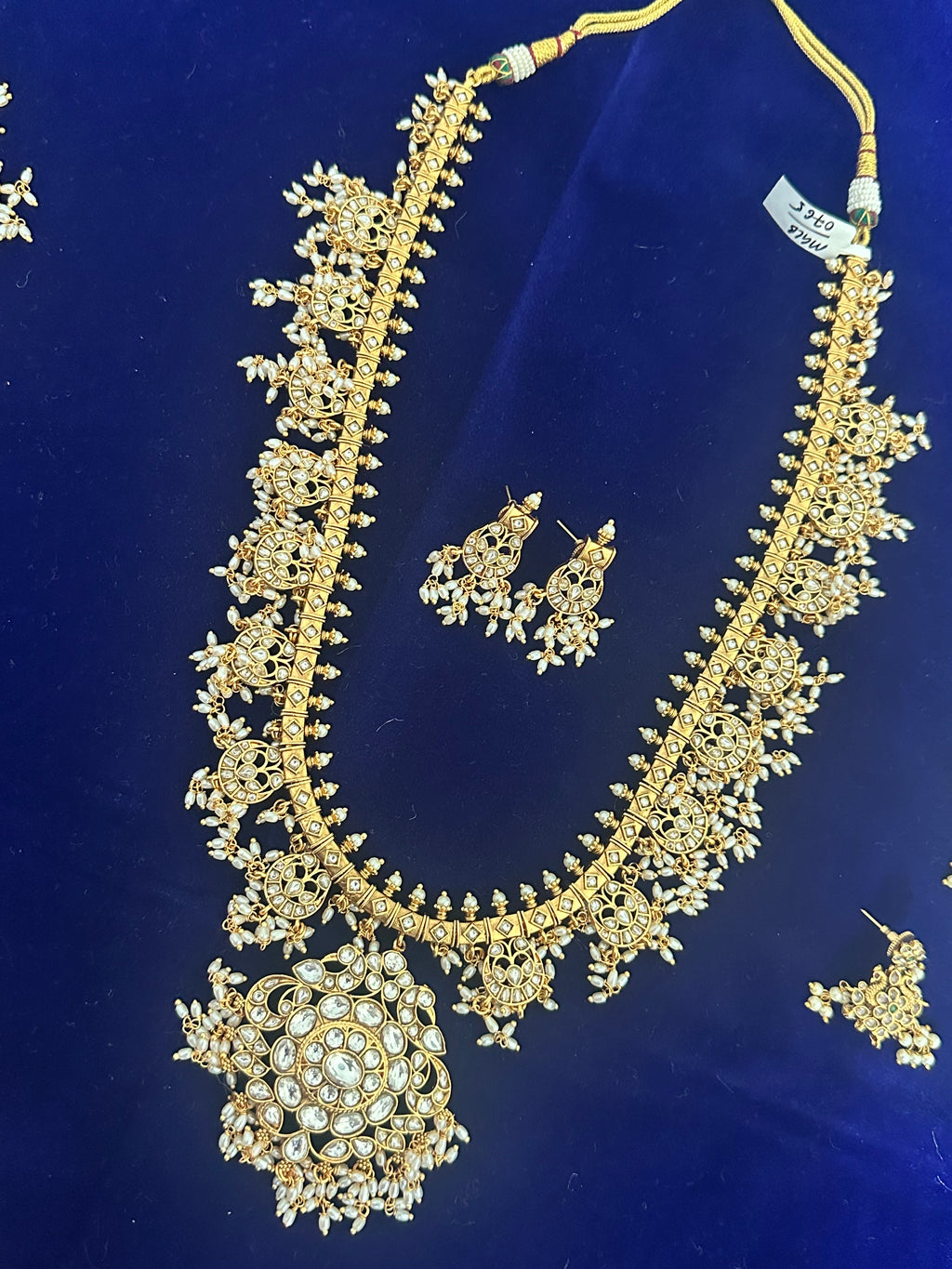 White Kundan Guttapusalu Long Haram with Earrings