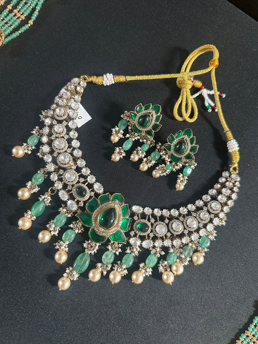 Green Mossionite Kundan Set With Earrings