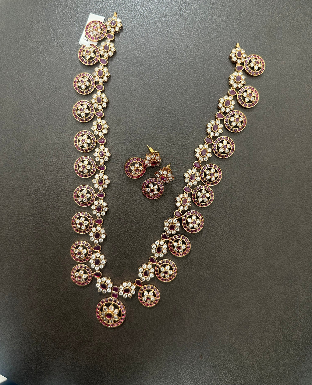 Traditional Coin Design Necklace Set With Earrings - White And Pink