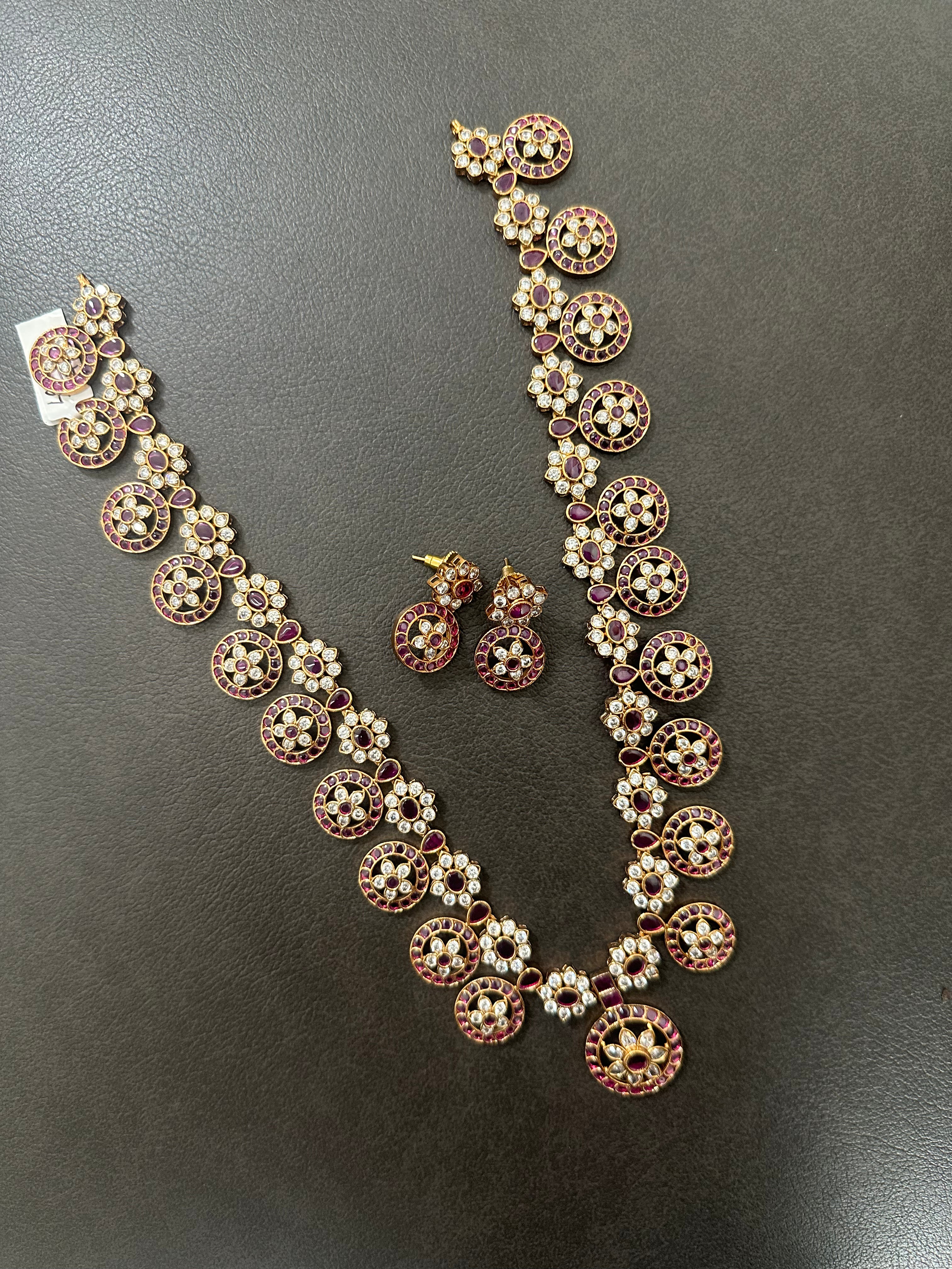 Traditional Coin Design Necklace Set With Earrings - White And Pink