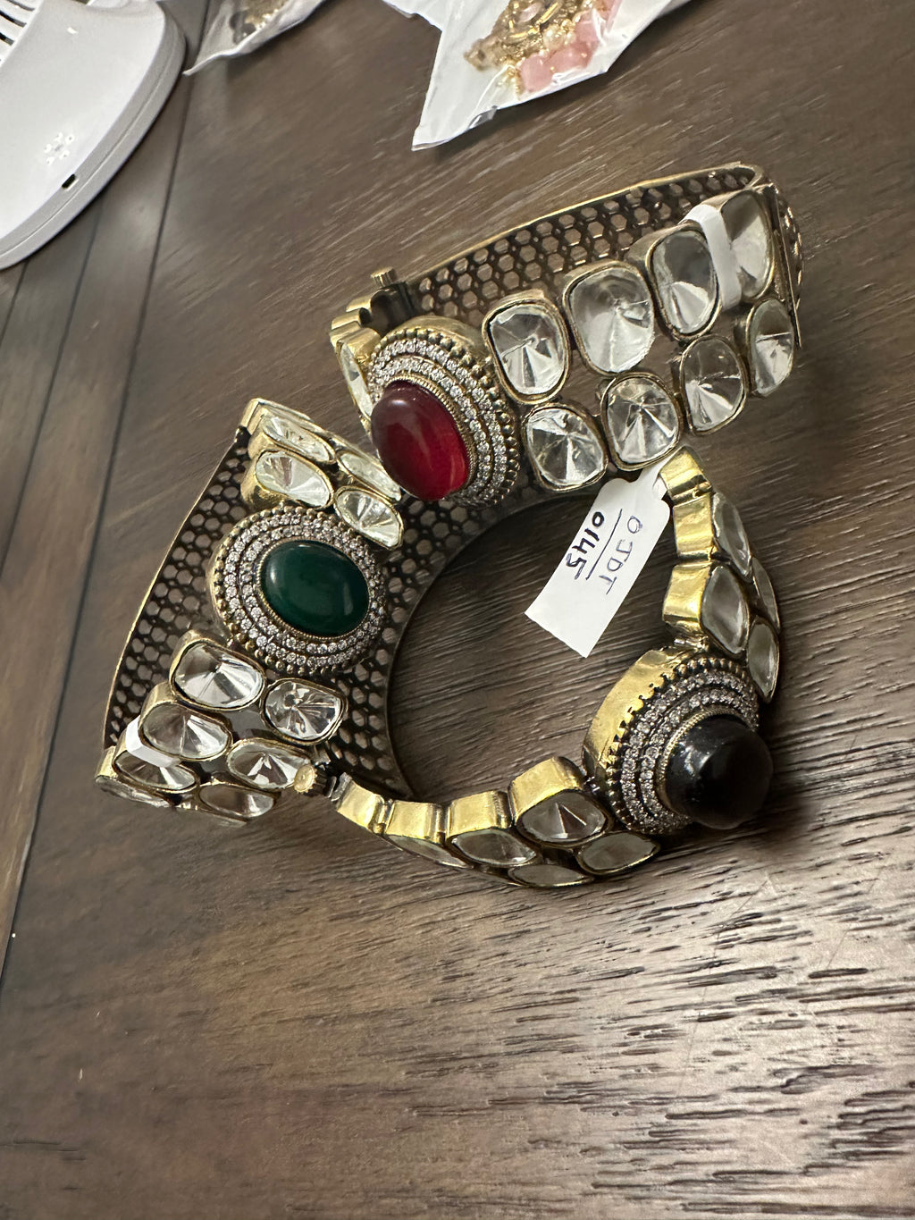 Victorian finish openeable kada in 3 colors-Maroon,Green,Purple