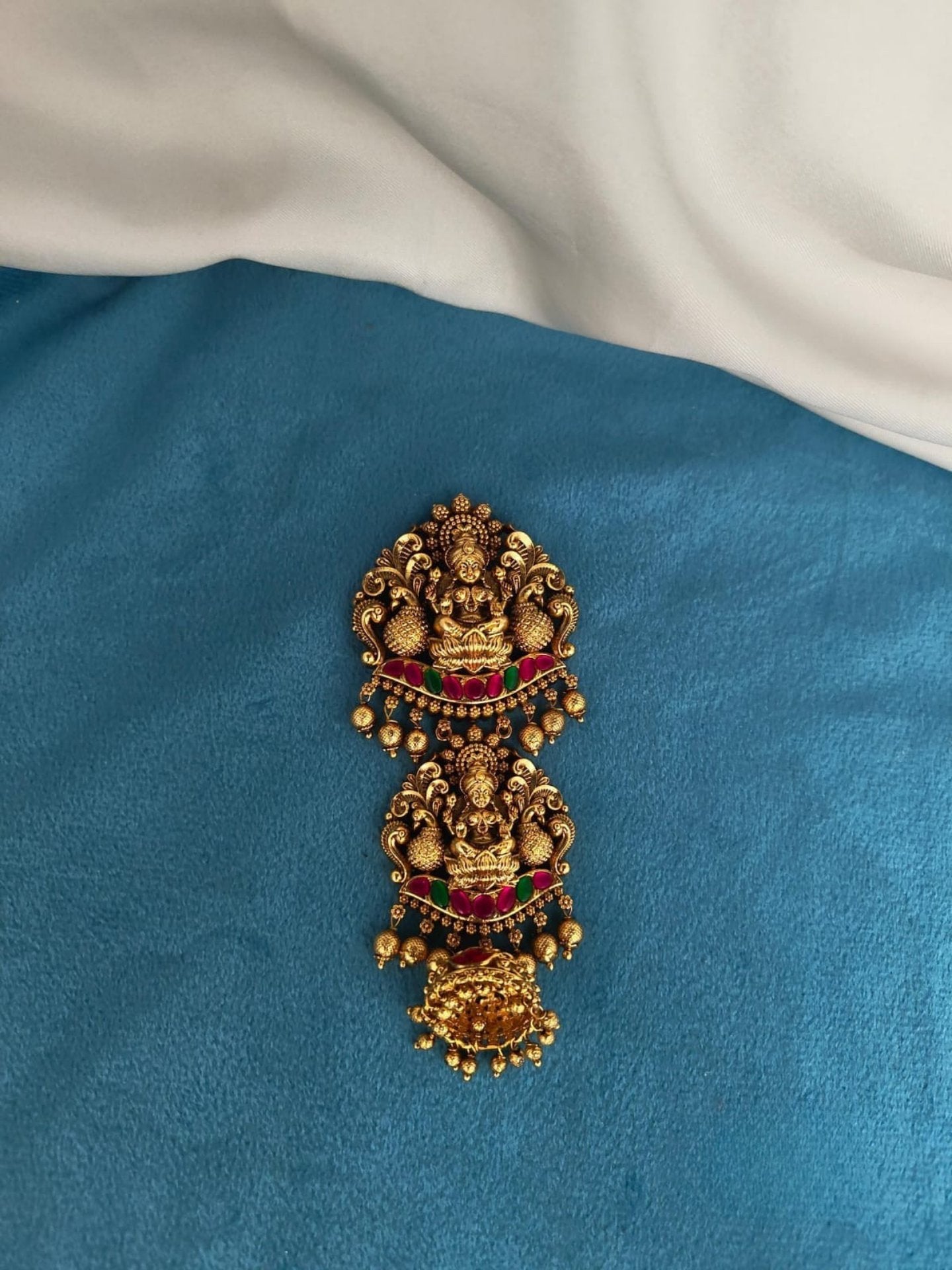 Lakshmi Pendant Jada Billa / Hair Accessory