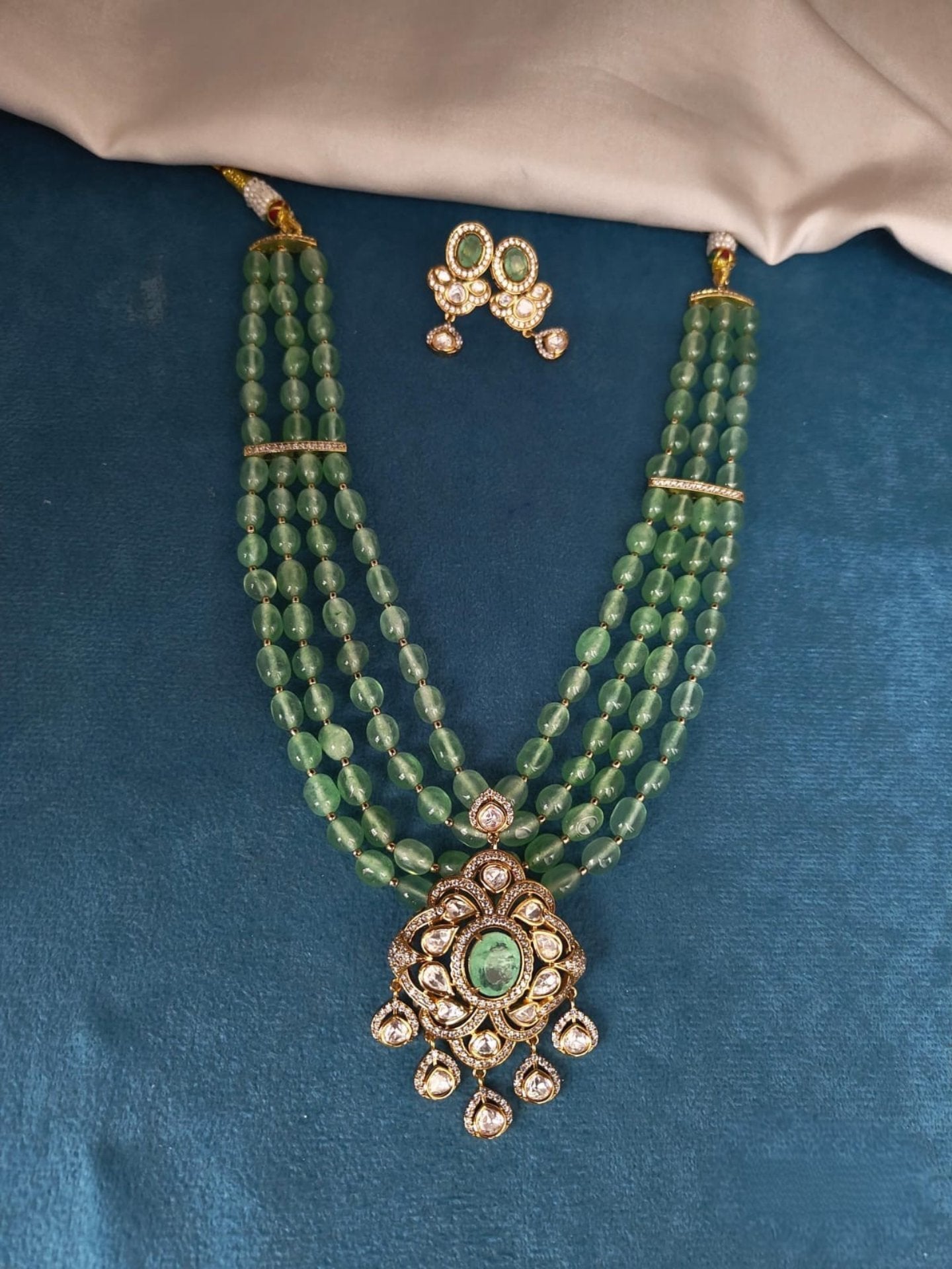 Green Agate Beads With Mossionite Pendant And Earrings
