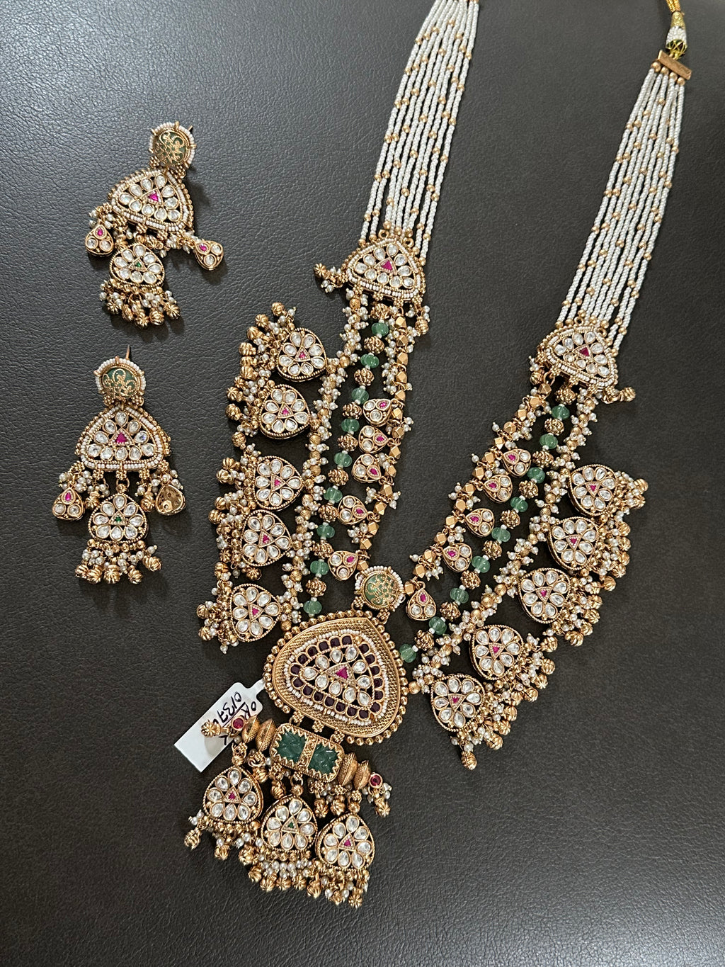 Rani Haar Rajwadi Design Pearl Mala With Earrings.