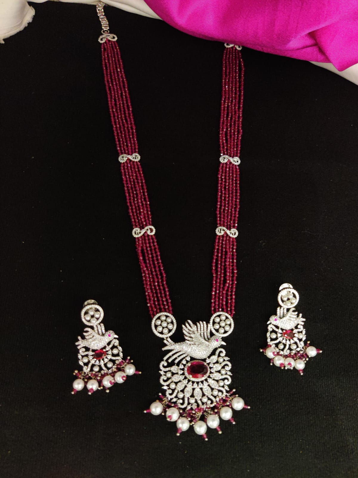 Long crystal beads set - Bird design -Green, Light pink,Maroon